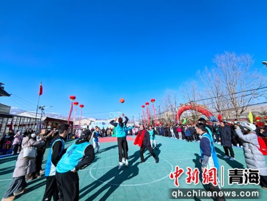 图为篮球赛现场。大通县委宣传部 供图