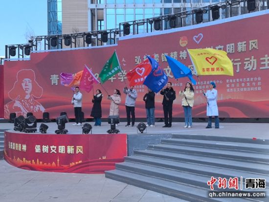 图为活动现场。李隽 摄 图为活动现场。李隽 摄