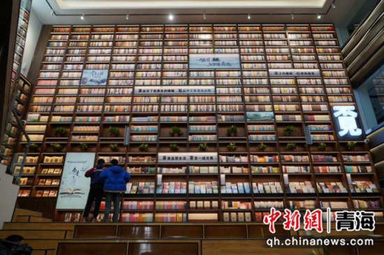图为打卡书店。乐宣 供图 图为打卡书店。乐宣 供图