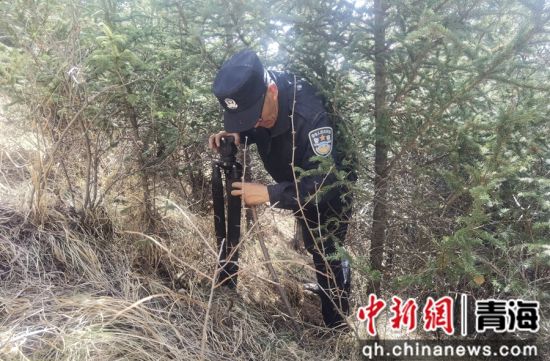 图为南门峡国家湿地公园生态警务室开展定期巡护。 互助公安供图 图为南门峡国家湿地公园生态警务室开展定期巡护。 互助公安供图