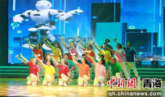 图为活动现场。青海省总工会 供图 图为活动现场。青海省总工会 供图