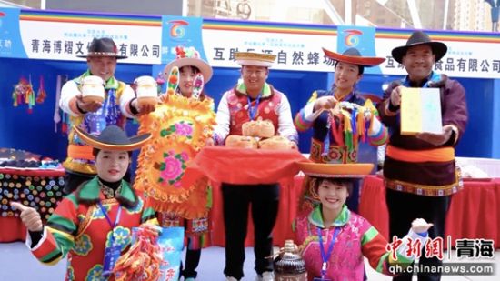 图为活动现场。互宣 供图 图为活动现场。互宣 供图