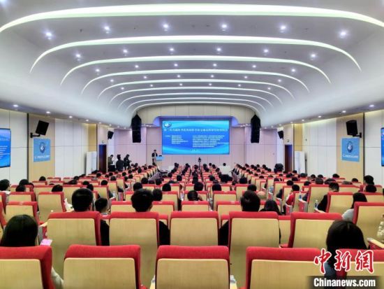 图为第二次青藏科考成果助推青海交通高质量发展对接会现场。 祁增蓓摄 图为第二次青藏科考成果助推青海交通高质量发展对接会现场。 祁增蓓摄