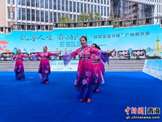 图为活动现场。李隽 摄 图为活动现场。李隽 摄