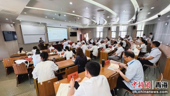 图为汕头大学培训现场。张焕利摄 图为汕头大学培训现场。张焕利摄