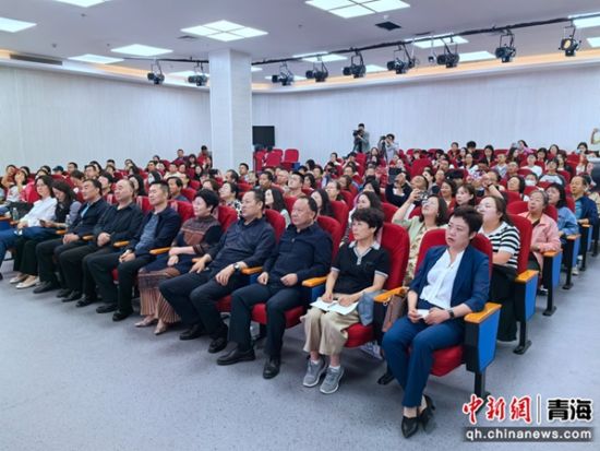 图为活动现场。李隽 摄 图为活动现场。李隽 摄