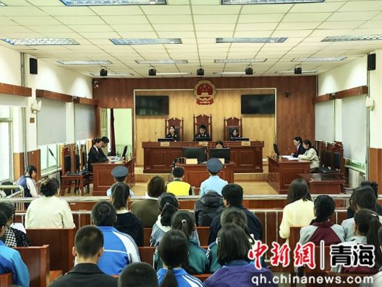 图为模拟法庭现场。曹有山供图 图为模拟法庭现场。曹有山供图