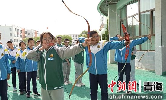 图为非遗学习现场。乐都区委员会宣传部 供图 图为非遗学习现场。乐都区委员会宣传部 供图