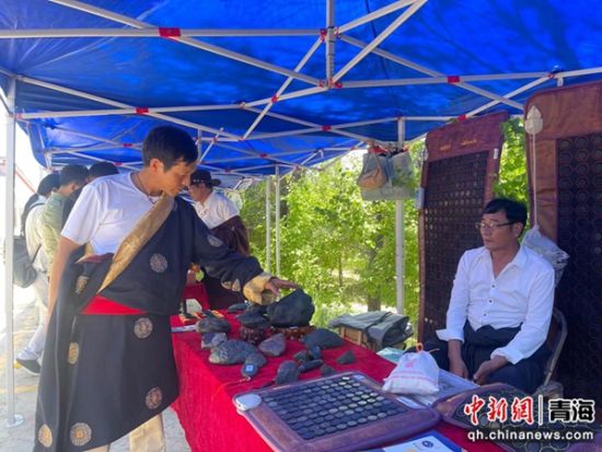图为活动现场。巷欠才让 摄 图为活动现场。巷欠才让 摄