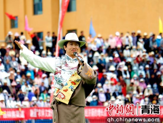 图为活动现场。李隽 摄 图为活动现场。李隽 摄