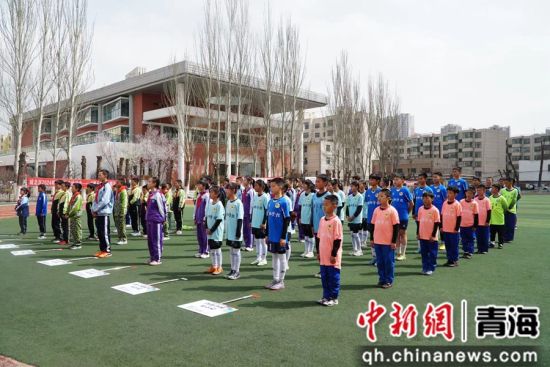 图为比赛现场。孙海摄 图为比赛现场。孙海摄