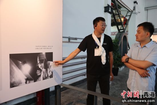 图为参访原子城。张添福摄 图为参访原子城。张添福摄