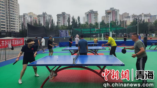 图为活动现场。余亮 摄 图为活动现场。余亮 摄