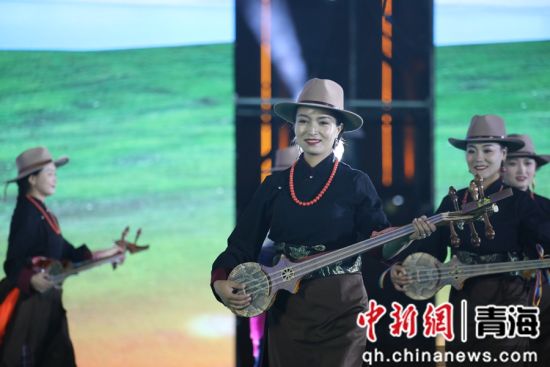 图为活动现场。共和融媒供图 图为活动现场。共和融媒供图