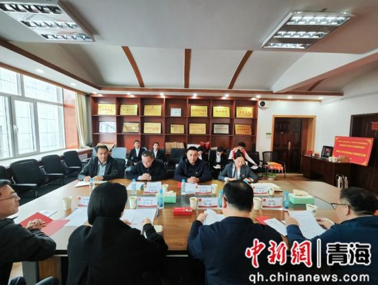 图为考察调研现场。李庆摄 图为考察调研现场。李庆摄