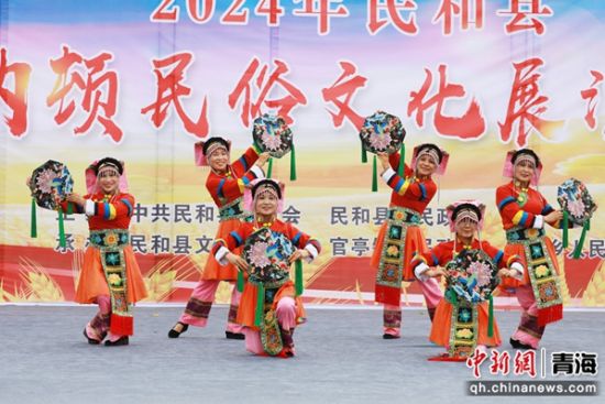 图为活动现场。石延寿 摄 图为活动现场。石延寿 摄