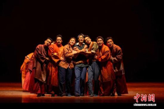 舞剧《昆仑问道》剧照。 青海省演艺集团供图 舞剧《昆仑问道》剧照。 青海省演艺集团供图