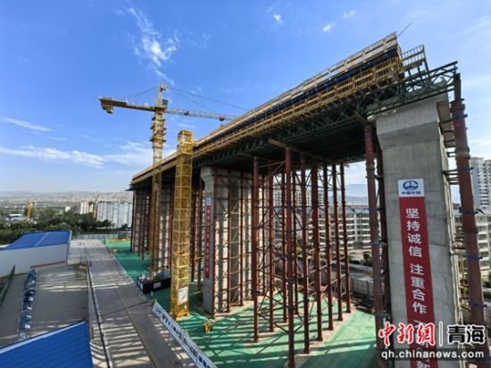 图为活动现场。中铁三局 供图 图为活动现场。中铁三局 供图