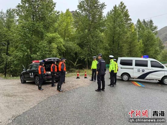 图为防汛现场。乐都区委宣传部 供图 图为防汛现场。乐都区委宣传部 供图