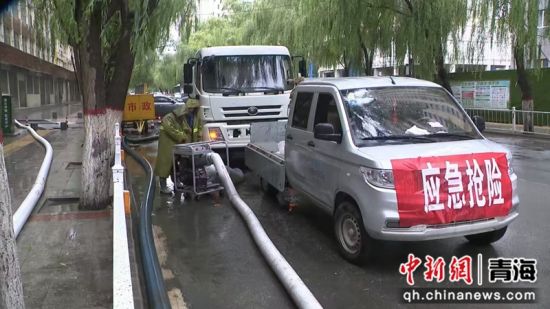 图为乐都防汛现场。乐都区委宣传部 供图 图为乐都防汛现场。乐都区委宣传部 供图