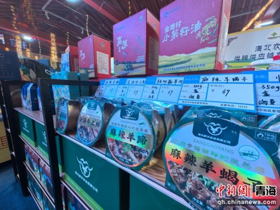 图为活动现场。李隽 摄 图为活动现场。李隽 摄