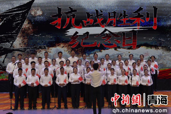 图为歌咏大会现场。果洛州委宣传部 供图 图为歌咏大会现场。果洛州委宣传部 供图