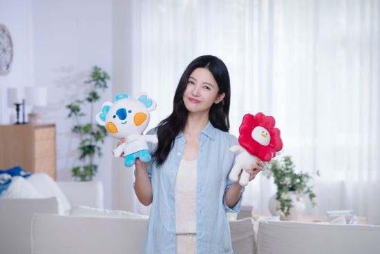  演员杨子姗成为“健康童乐园”公益推广大使。