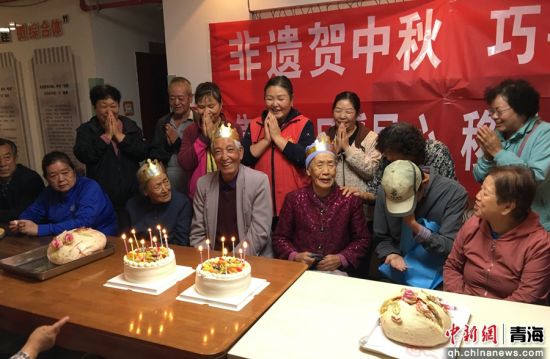 图为活动现场。前营街社区供图 图为活动现场。前营街社区供图