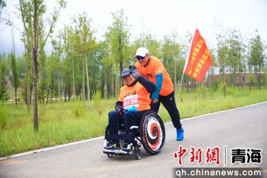 图为活动现场。青海省残疾人福利基金会 供图 图为活动现场。青海省残疾人福利基金会 供图