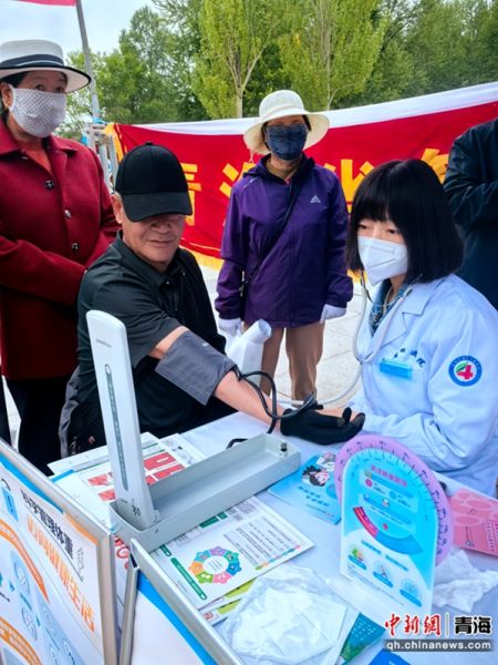 图为活动现场。吴黎摄