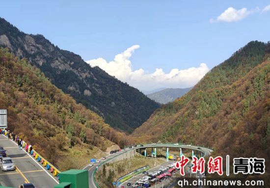 图为旅游公路现场。乐都区委宣传部 供图 图为旅游公路现场。乐都区委宣传部 供图