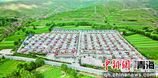 图为海东市互助县五十镇班彦新村。海东市委宣传部供图