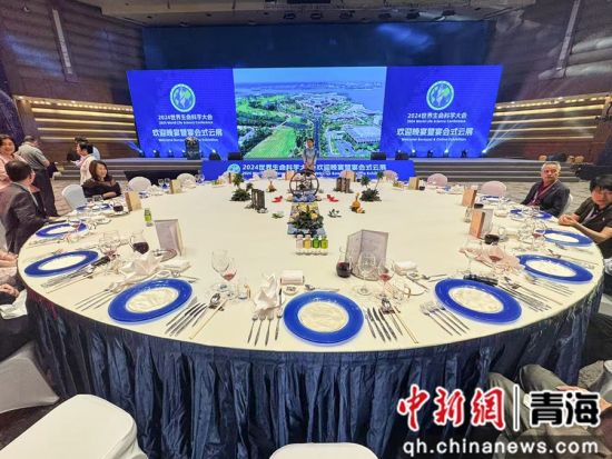 图为参展现场。天佑德青稞酒公司 供图 图为参展现场。天佑德青稞酒公司 供图