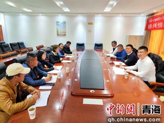 图为座谈会现场。张超供图 图为座谈会现场。张超供图