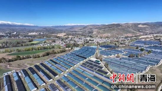 图为扶贫车间。大通县委宣传部 供图 图为扶贫车间。大通县委宣传部 供图