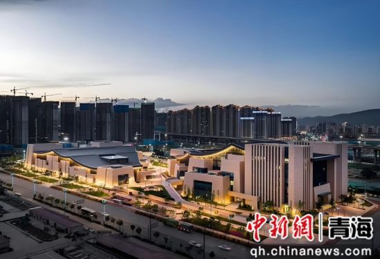 图为航拍西宁市城中区万科城・时代都会项目。西宁万科 供图 图为航拍西宁市城中区万科城・时代都会项目。西宁万科 供图